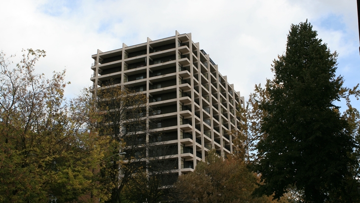 Repairing facades and balconies - 435 Chemin Ste-Foy and Pere Marquette 440, Quebec City