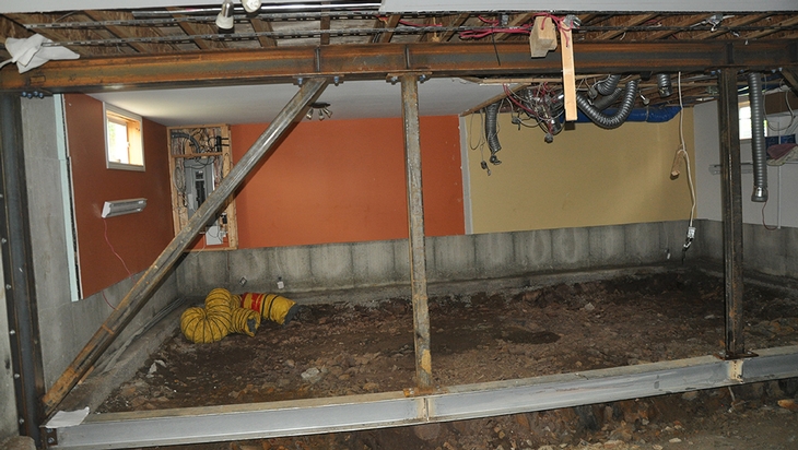 Set up of a structural slab in a house built on natural soil contaminated by pyrite